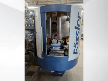 A FASSLER HMX 400  gép elölnézete