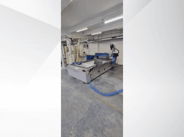 A MECANUMERIC Mecapro 3015 gép elölnézete