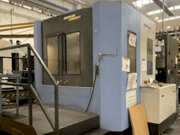 A DOOSAN HM 6300 (2009)  gép elölnézete