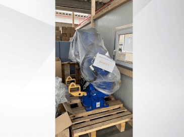 A Yaskawa GP180 gép elölnézete