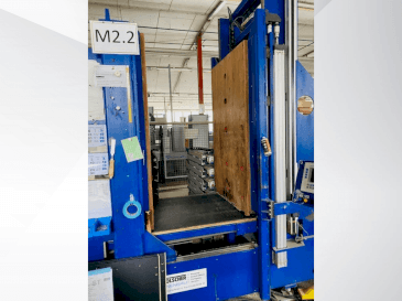A Hüttenhölscher Body Press  gép elölnézete