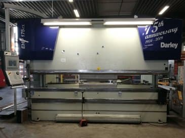 A Darley EHP LS 175.36/31 CL  gép elölnézete