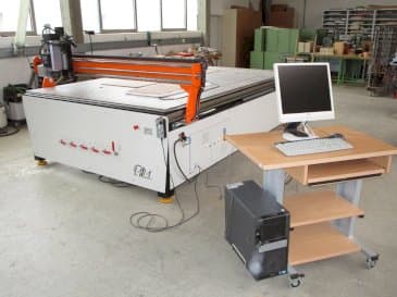 A MLM Ploter CNC gép elölnézete