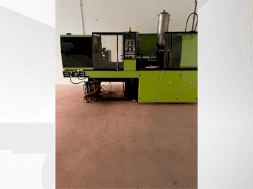 A Engel ES200/40 HLS gép elölnézete