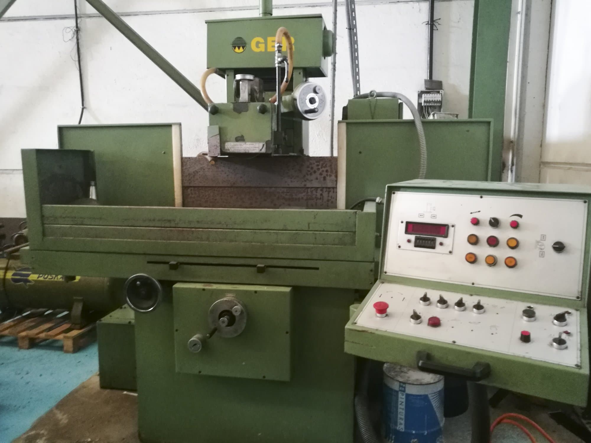A GER RS-50/25 gép elölnézete