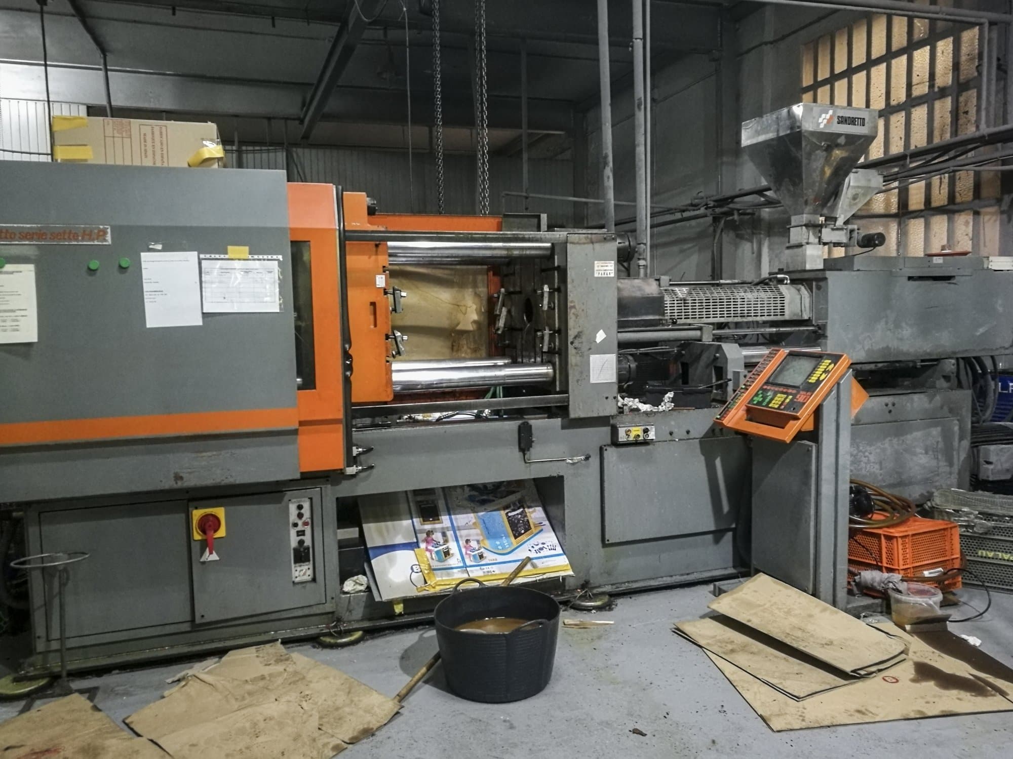 A SANDRETTO S.7.250  gép elölnézete