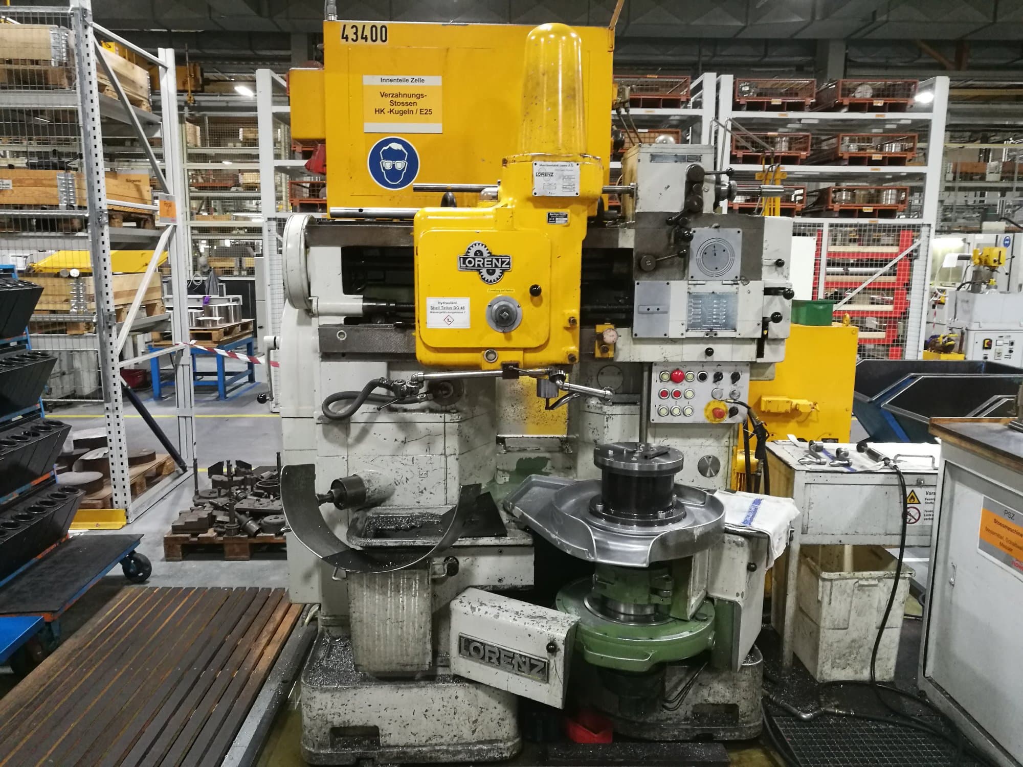 A LORENZ SNJ5  gép elölnézete