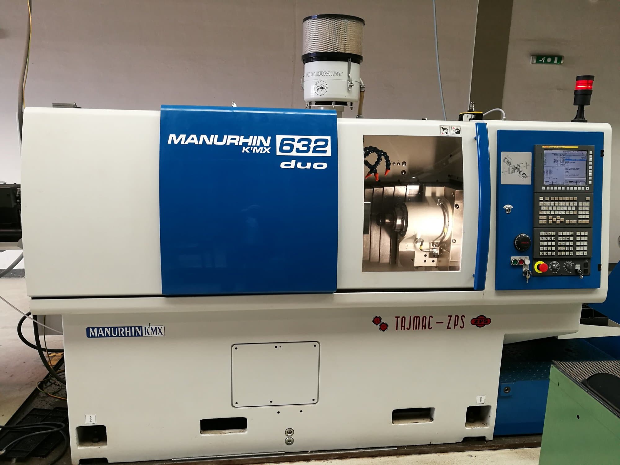 A TAJMAC-ZPS MANURHIN K'MX 632 DUO  gép elölnézete