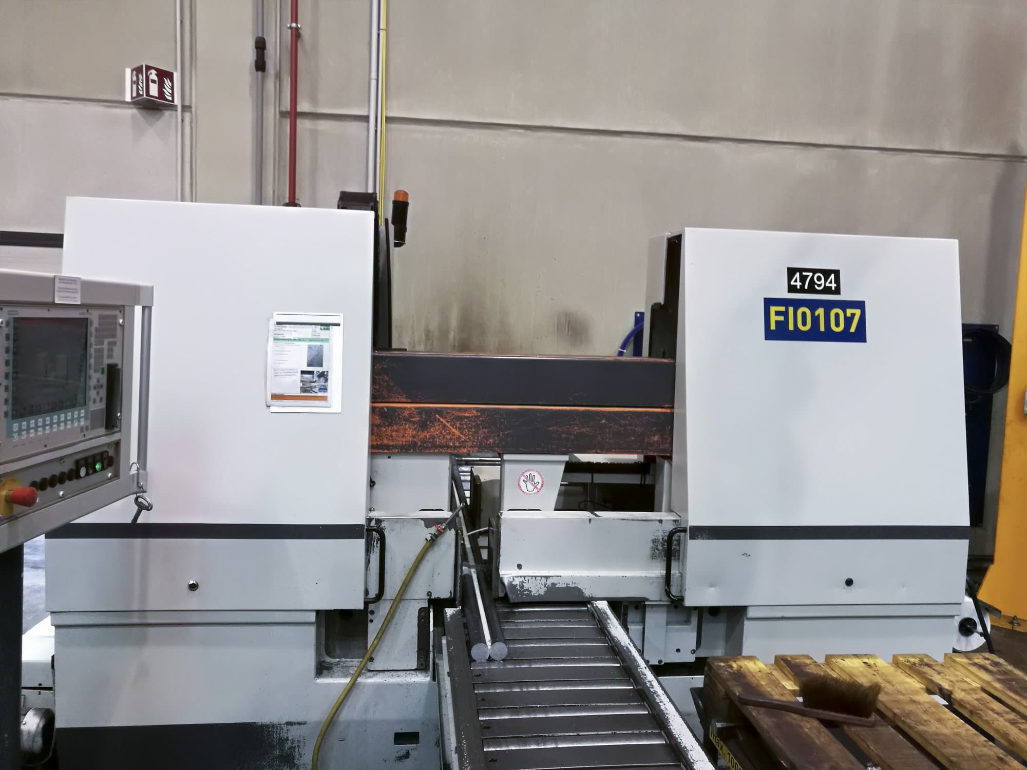 A KASTO KASTOtec A 3  gép elölnézete