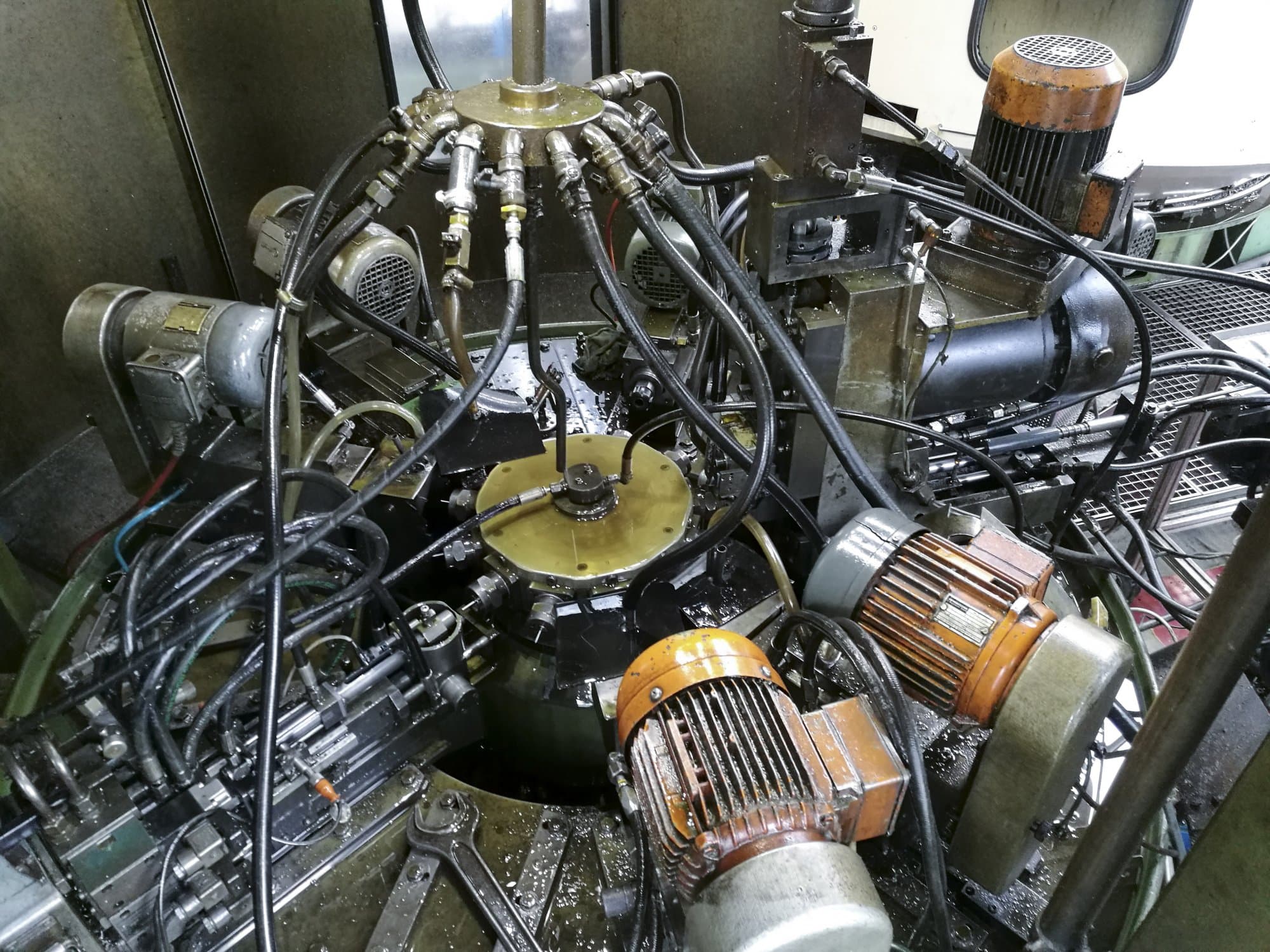 A RIS-INGOLD Rismatic 151G-12  gép részlete