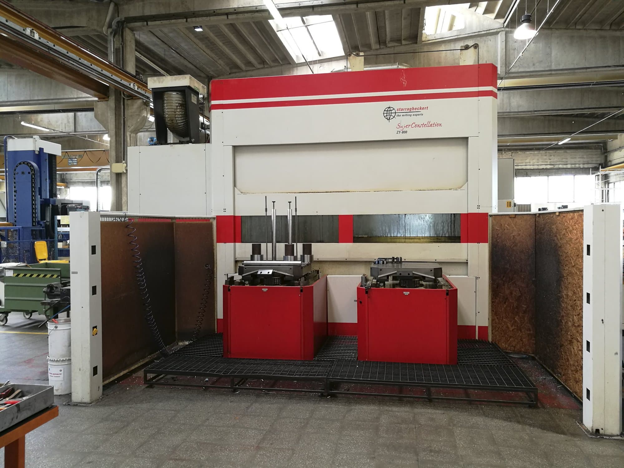 A Starrag ZT 800/140  gép elölnézete