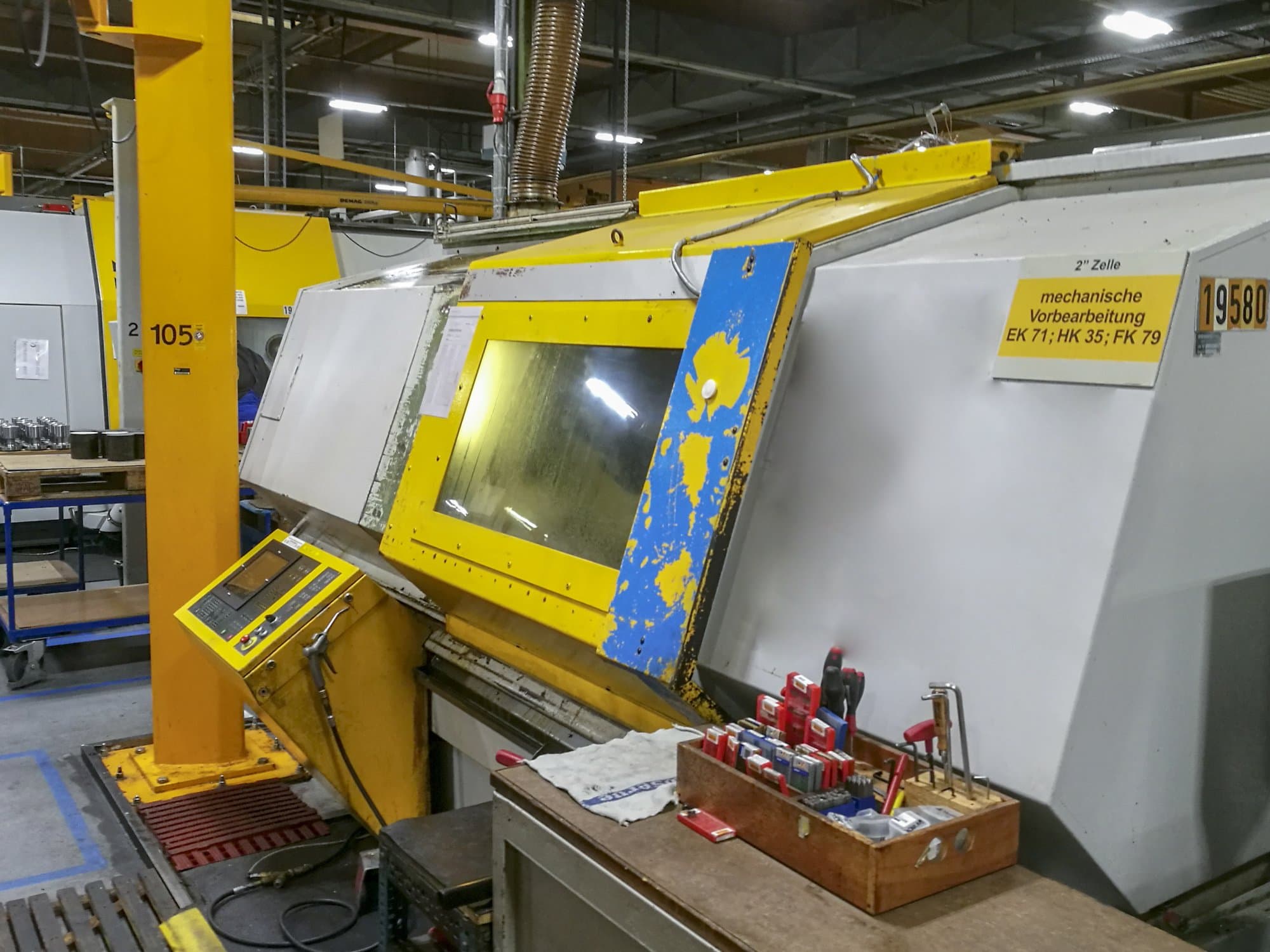 A OERLIKON BOEHRINGER VDF 250 C-F  gép jobb nézete