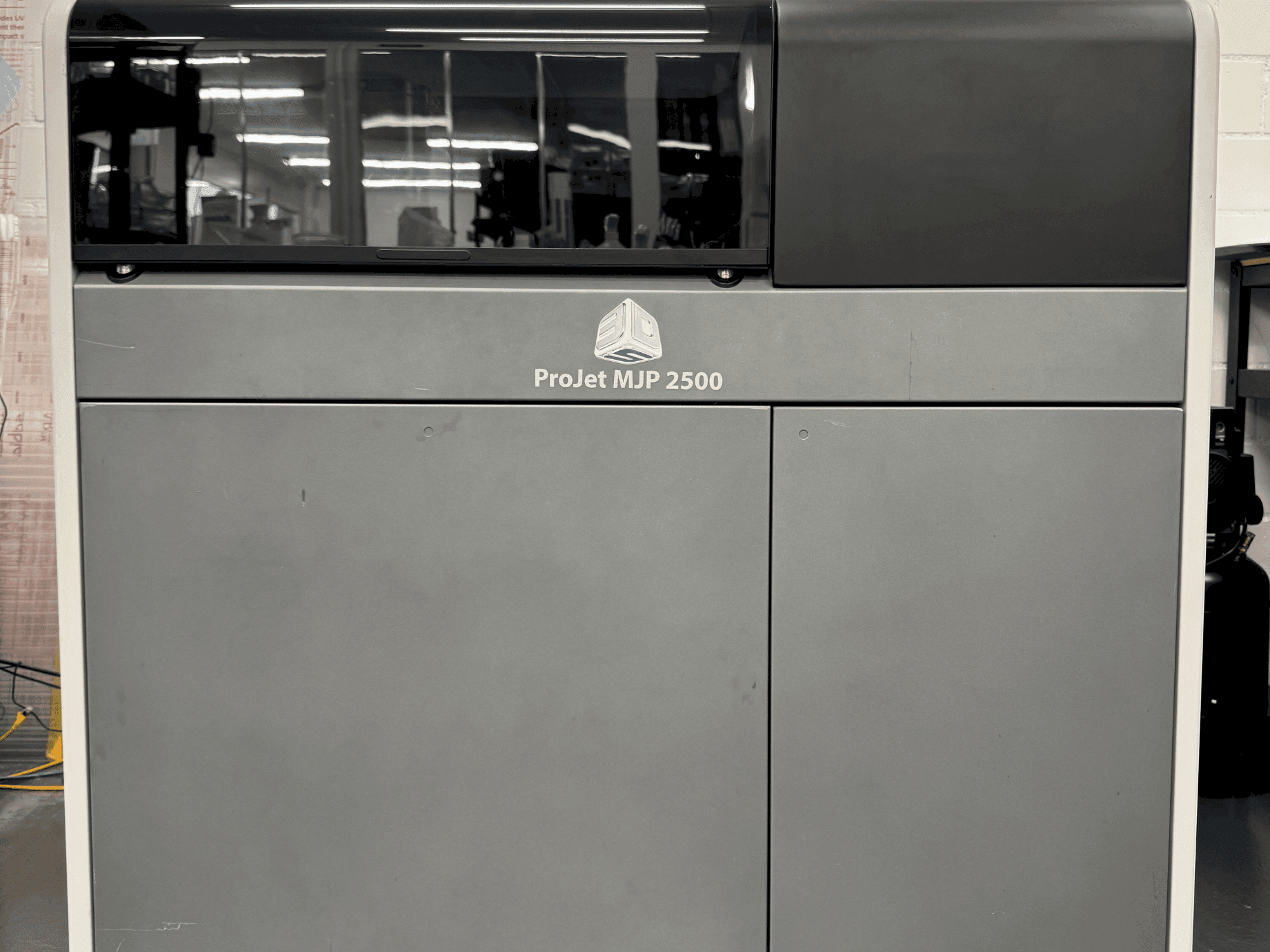 A STEINER Projet MJP 2500 Plus gép elölnézete
