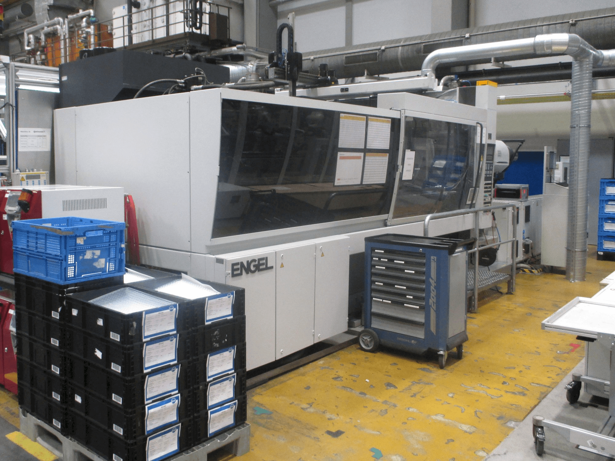 A ENGEL ES 3550/600 HL gép elölnézete