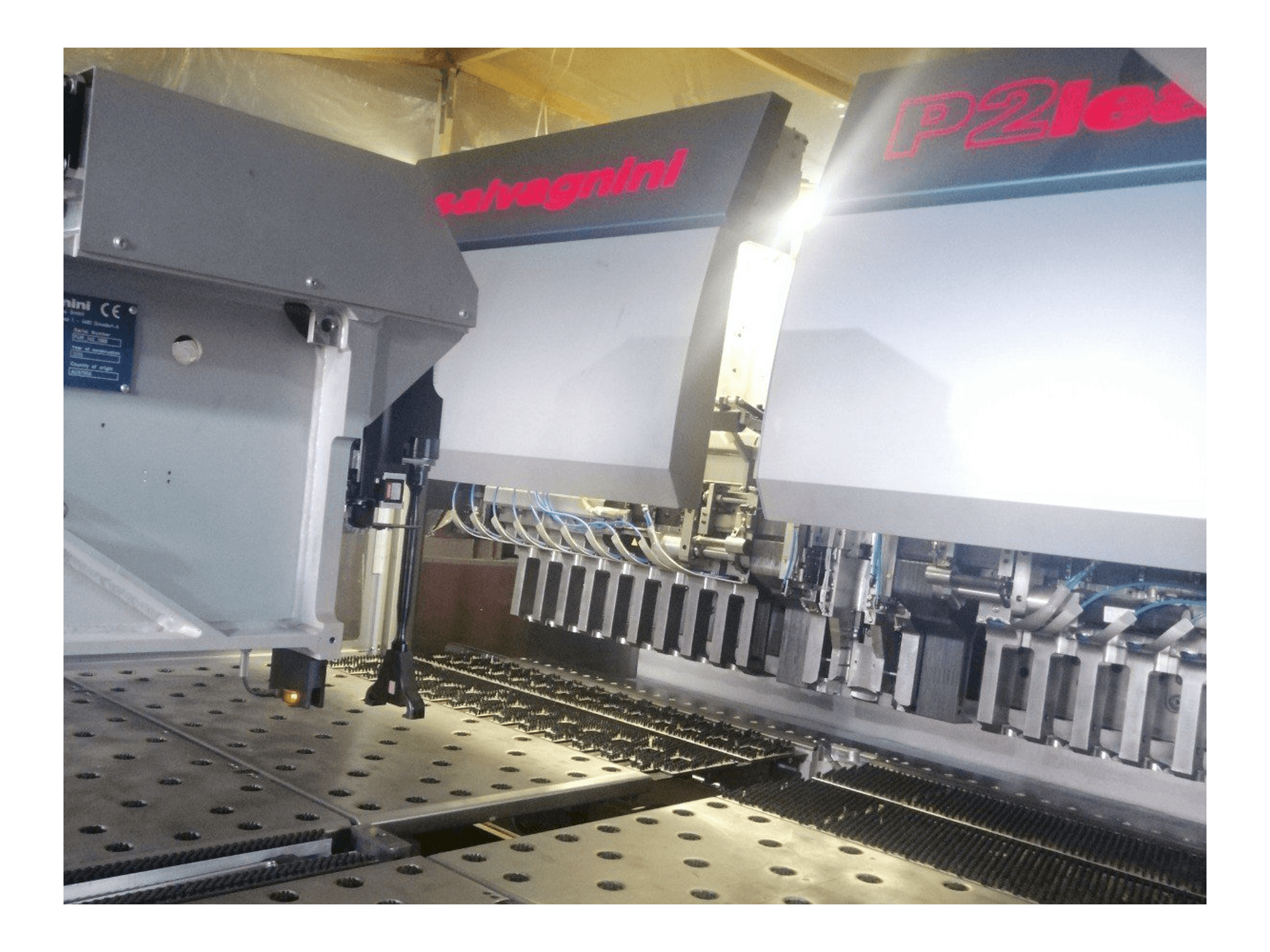 A Salvagnini P2lean gép elölnézete