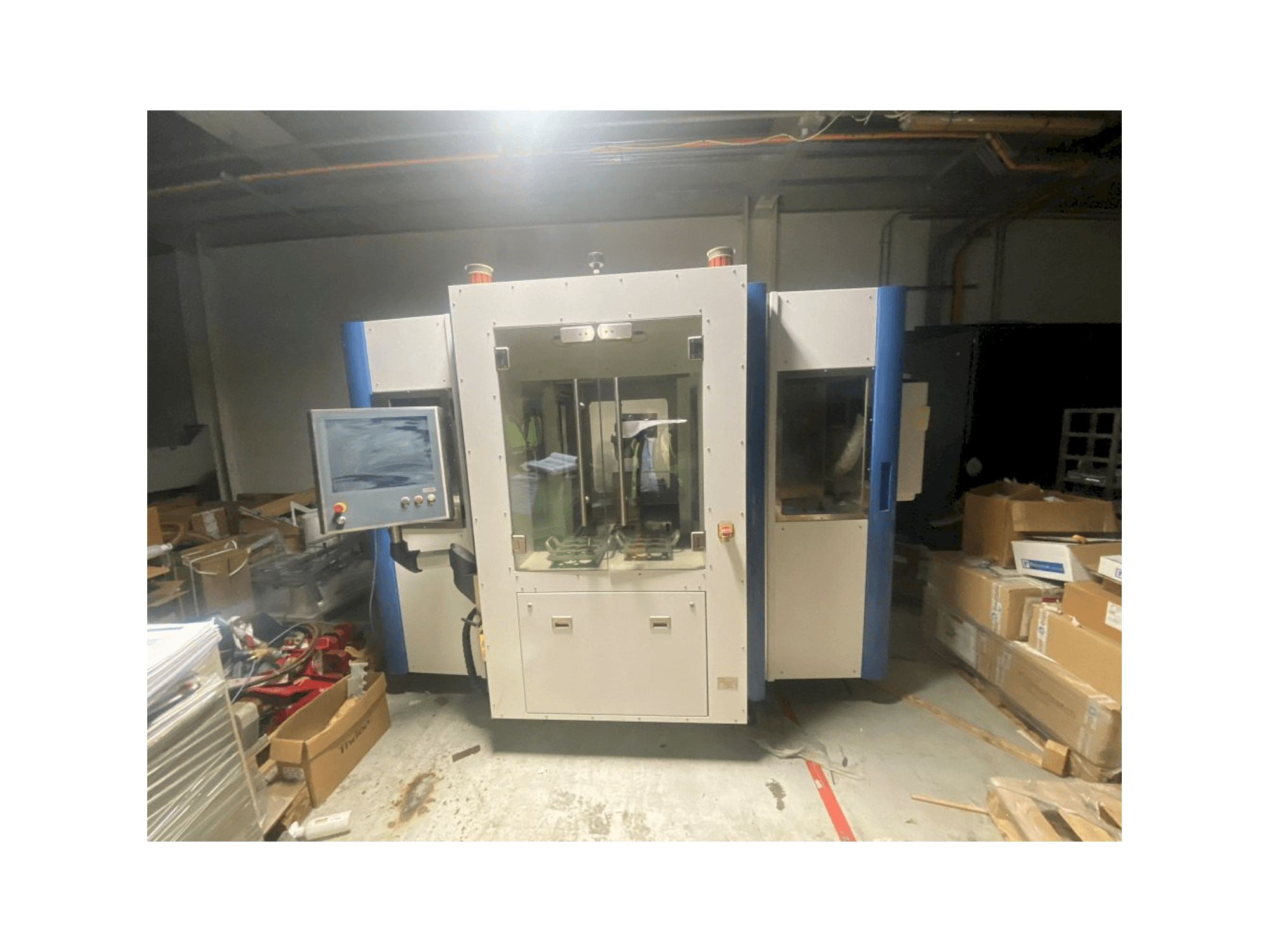 A IMSTec GmbH gép elölnézete