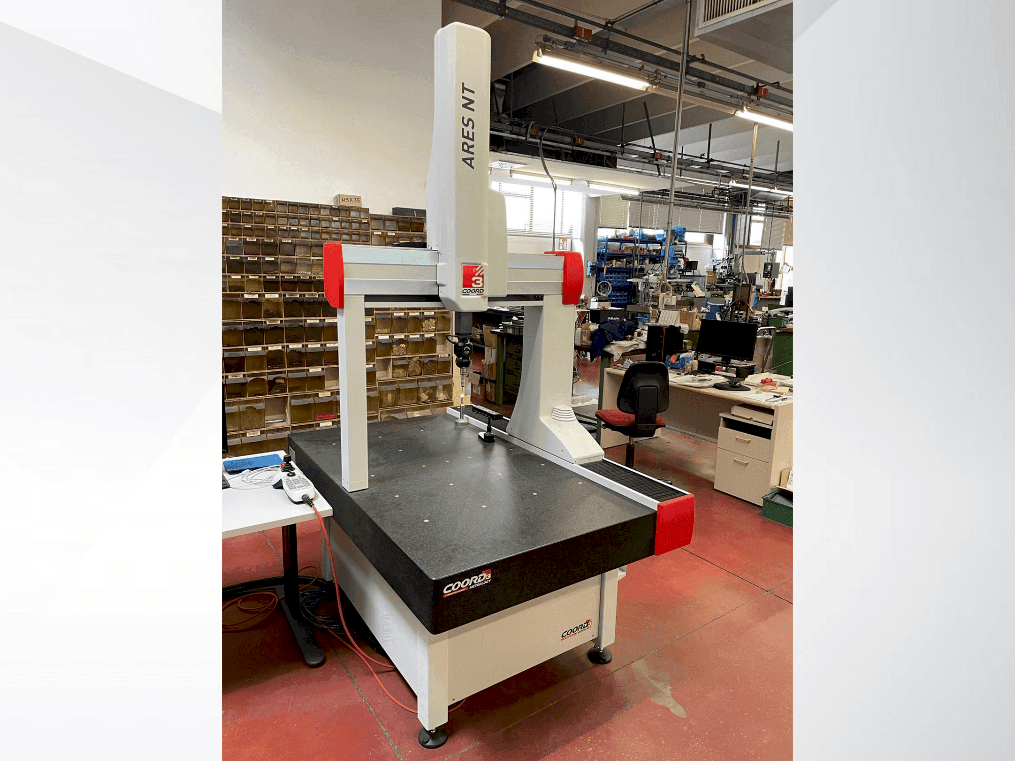 A Coord3 ARES NT 1075 MOT gép elölnézete