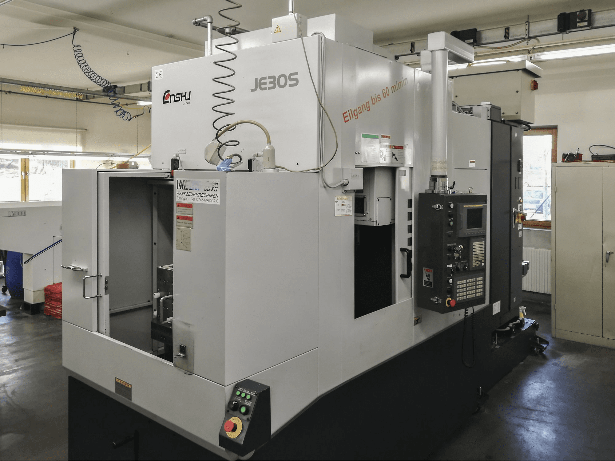 A Enshu JE30S gép jobb nézete