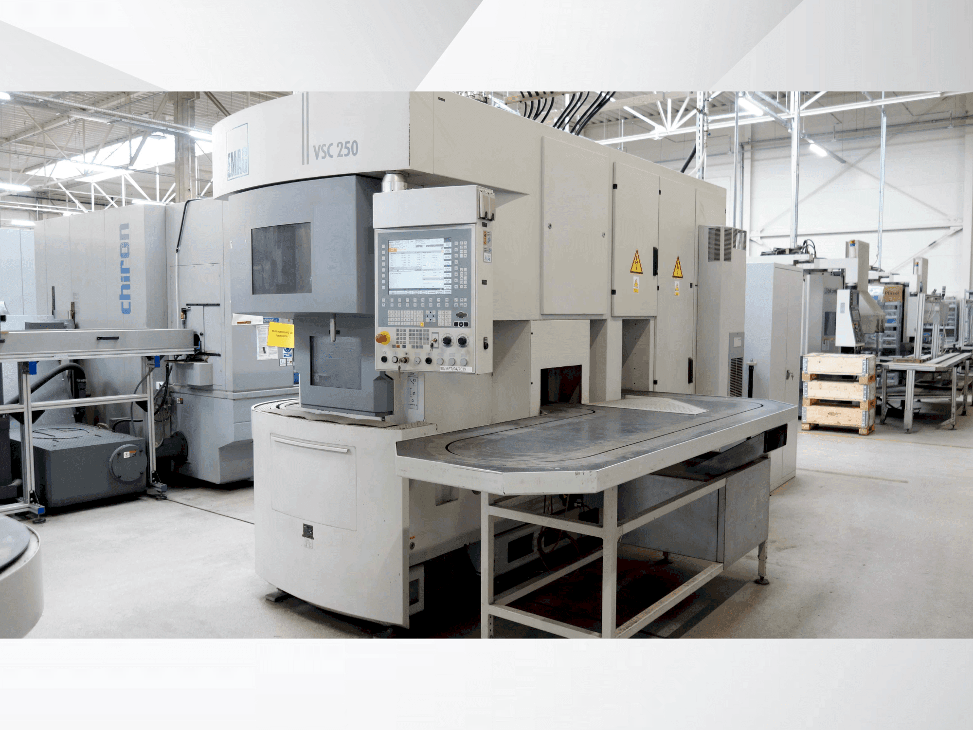 A EMAG VSC 250 gép elölnézete