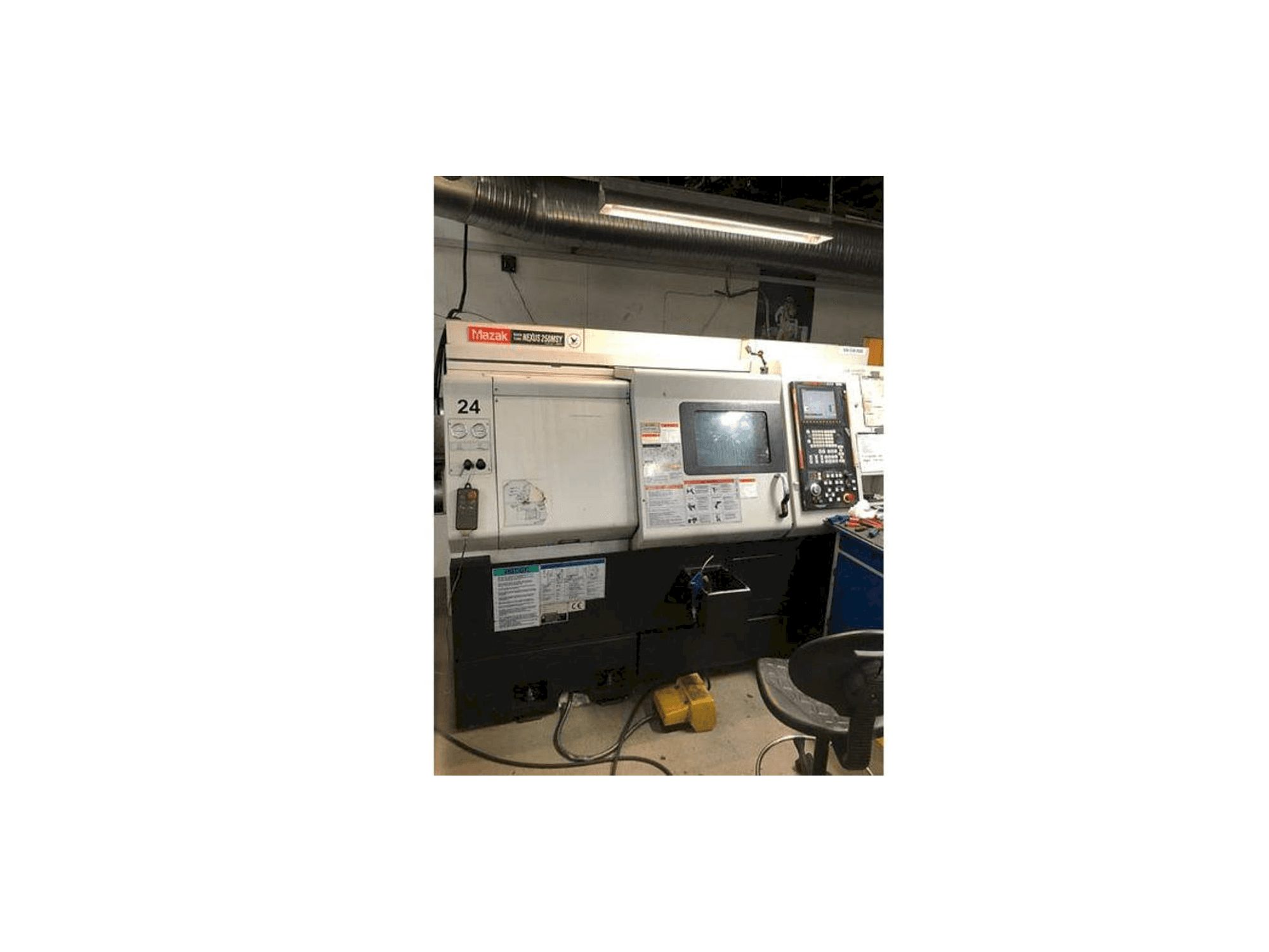 A Mazak QTN 250 MSY gép elölnézete