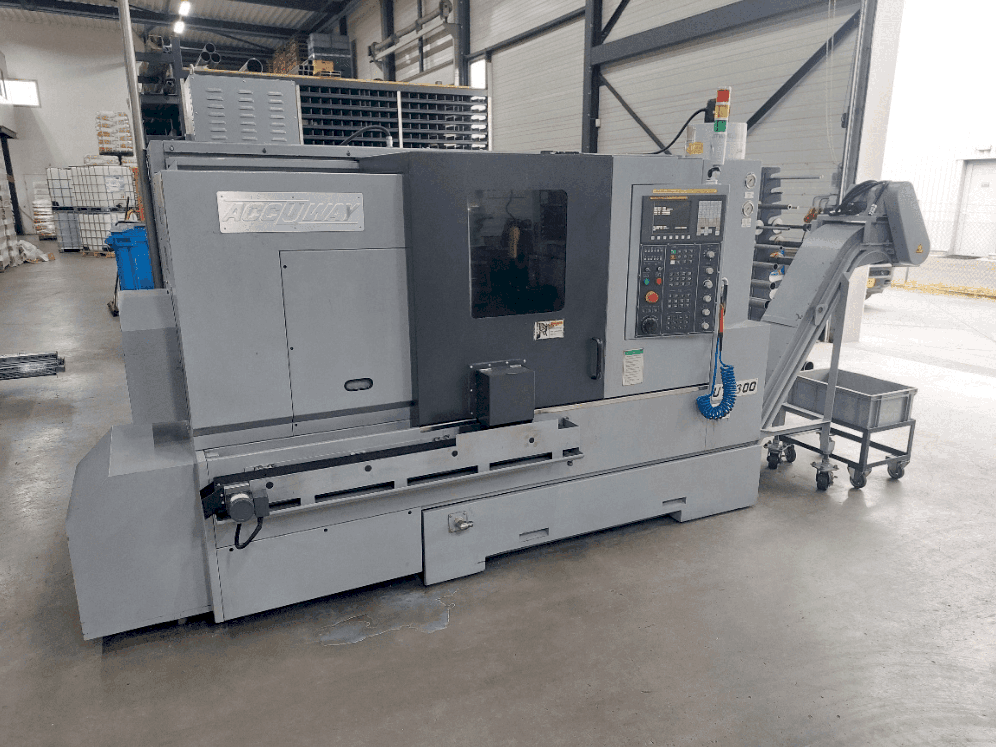 A ACCUWAY UT-300 gép elölnézete