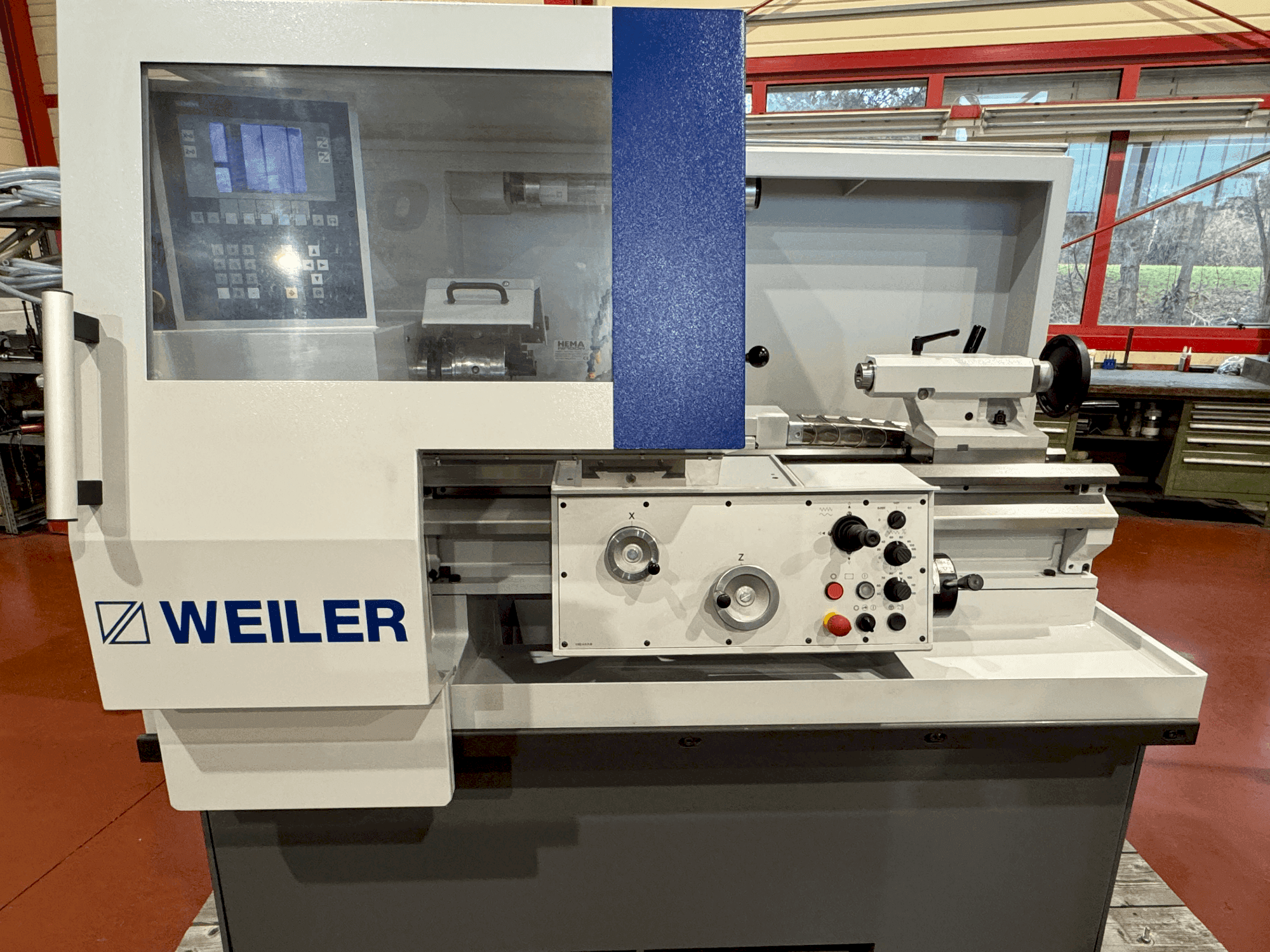 A Weiler C 30x750 gép elölnézete