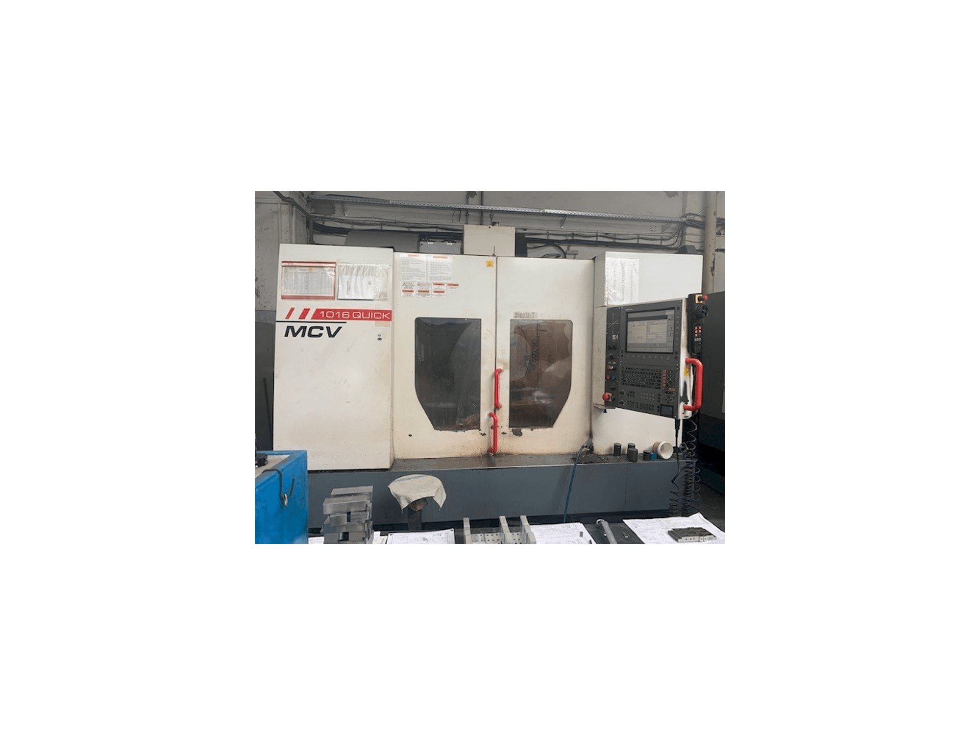 A KOVOSVIT MAS MCV 1016 Quick gép elölnézete