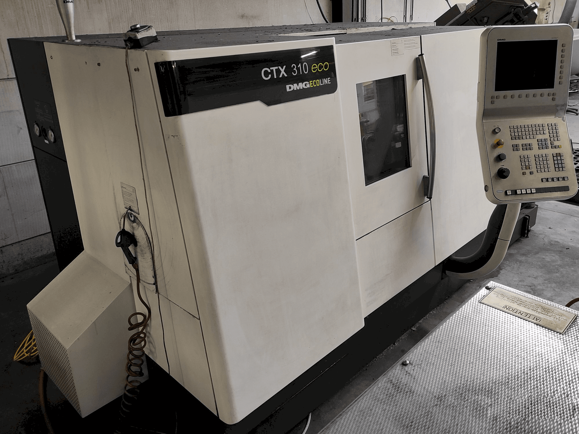 A DMG GILDEMEISTER ecoline CTX310 eco gép elölnézete