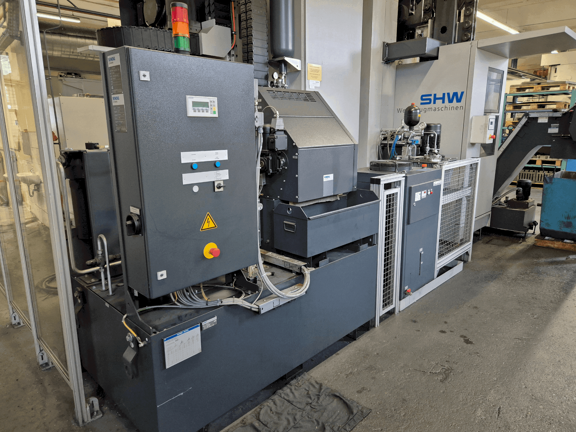 A SHW Unispeed 5 gép elölnézete