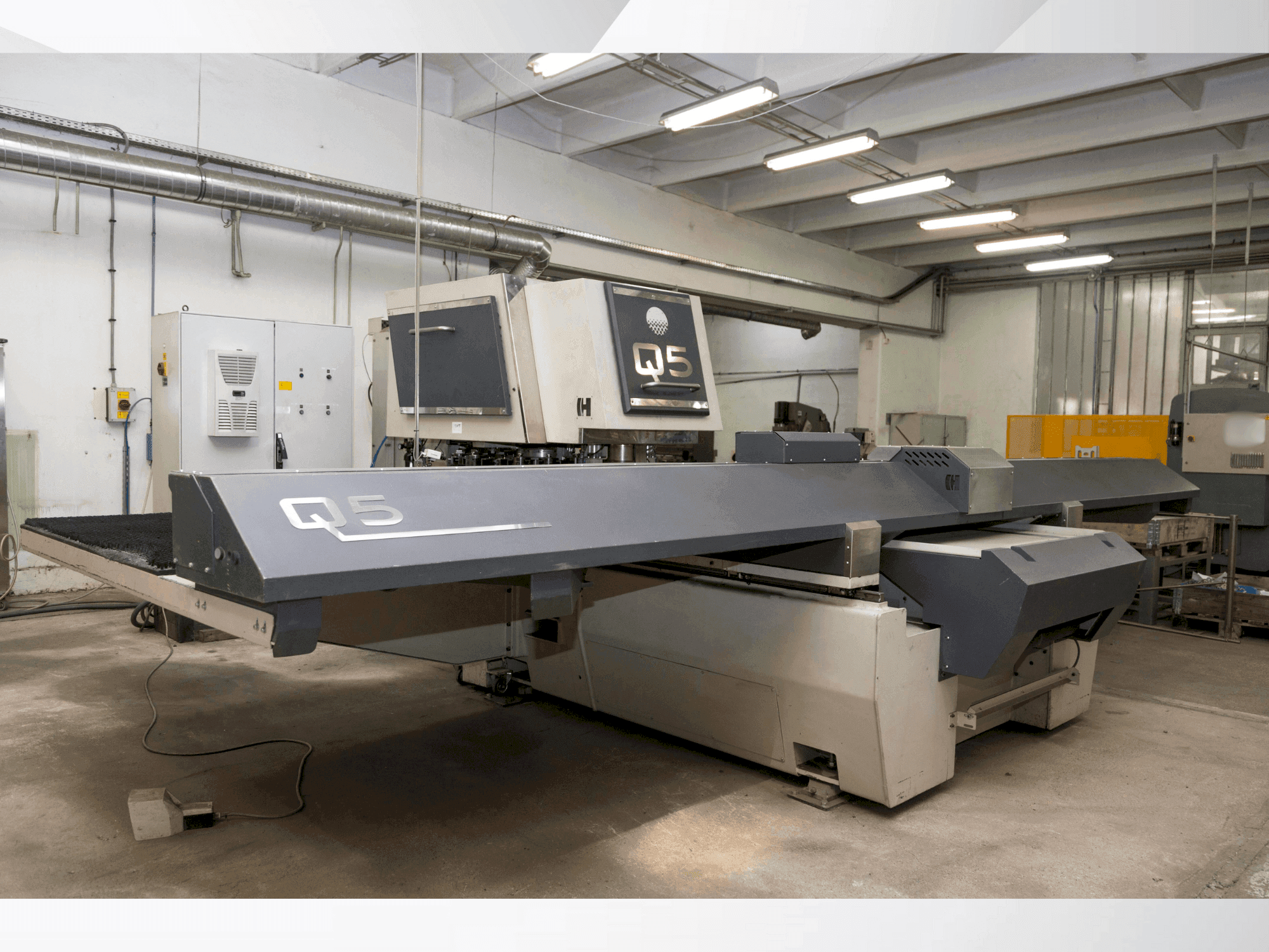 A Tecnology HACO Q5 (2014) gép oldalnézete