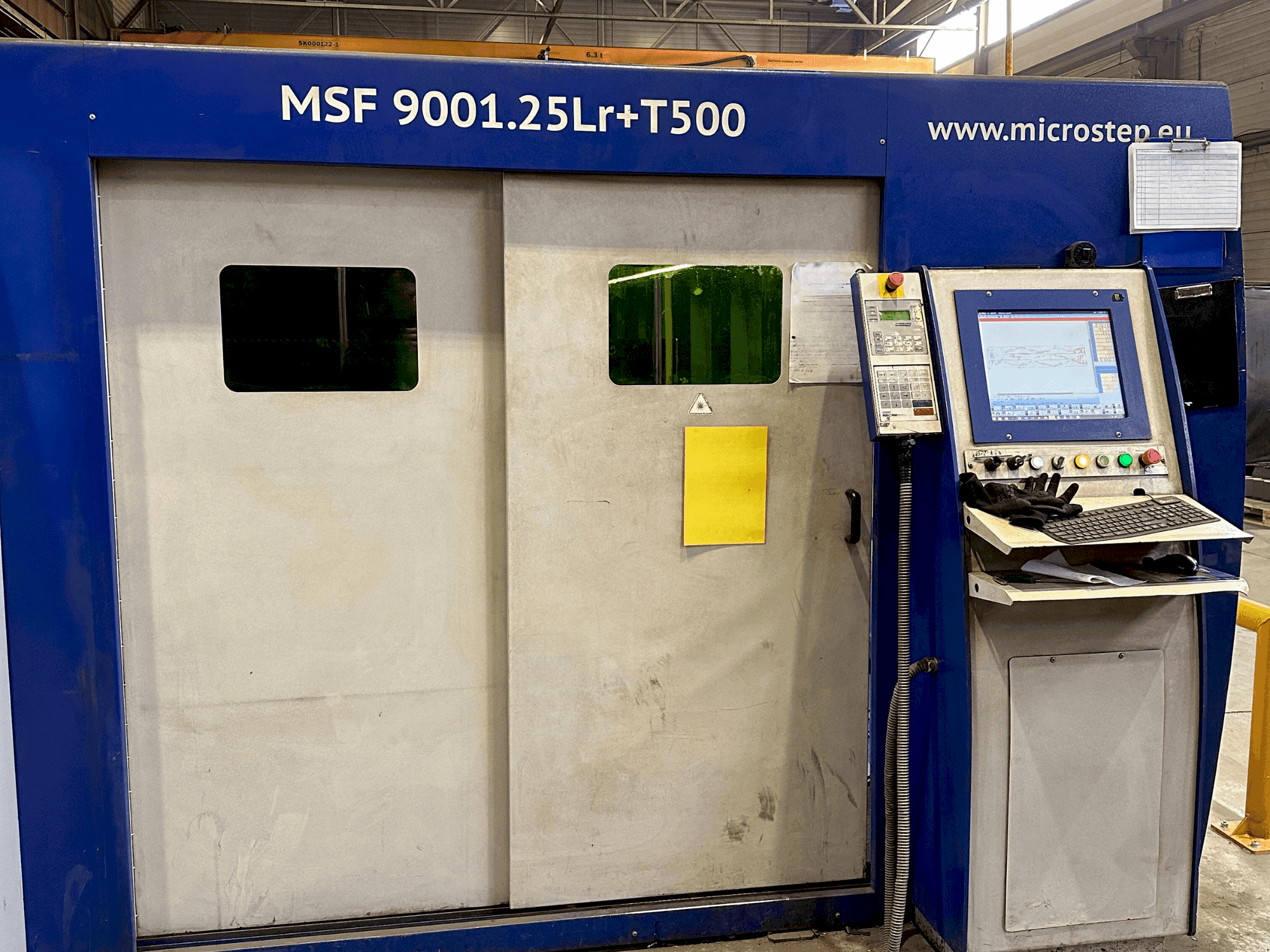 A MicroStep MSF 9001.25Lr+T500 (2015) gép elölnézete