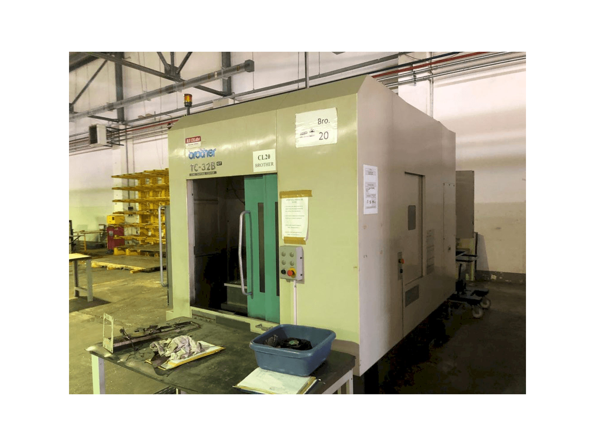 A Brother TC 32B gép elölnézete