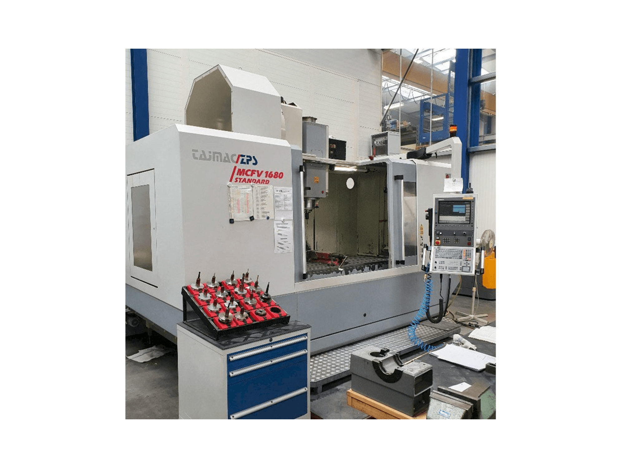 A ZPS MCFV 1680 gép elölnézete