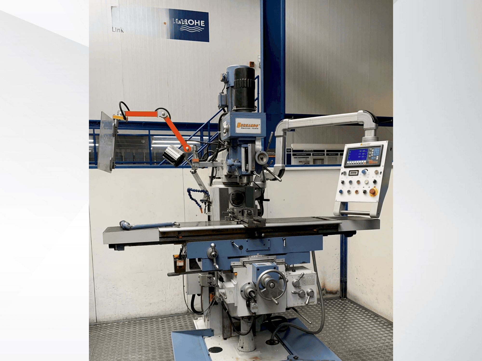 A Bernardo UWF 95 N gép elölnézete