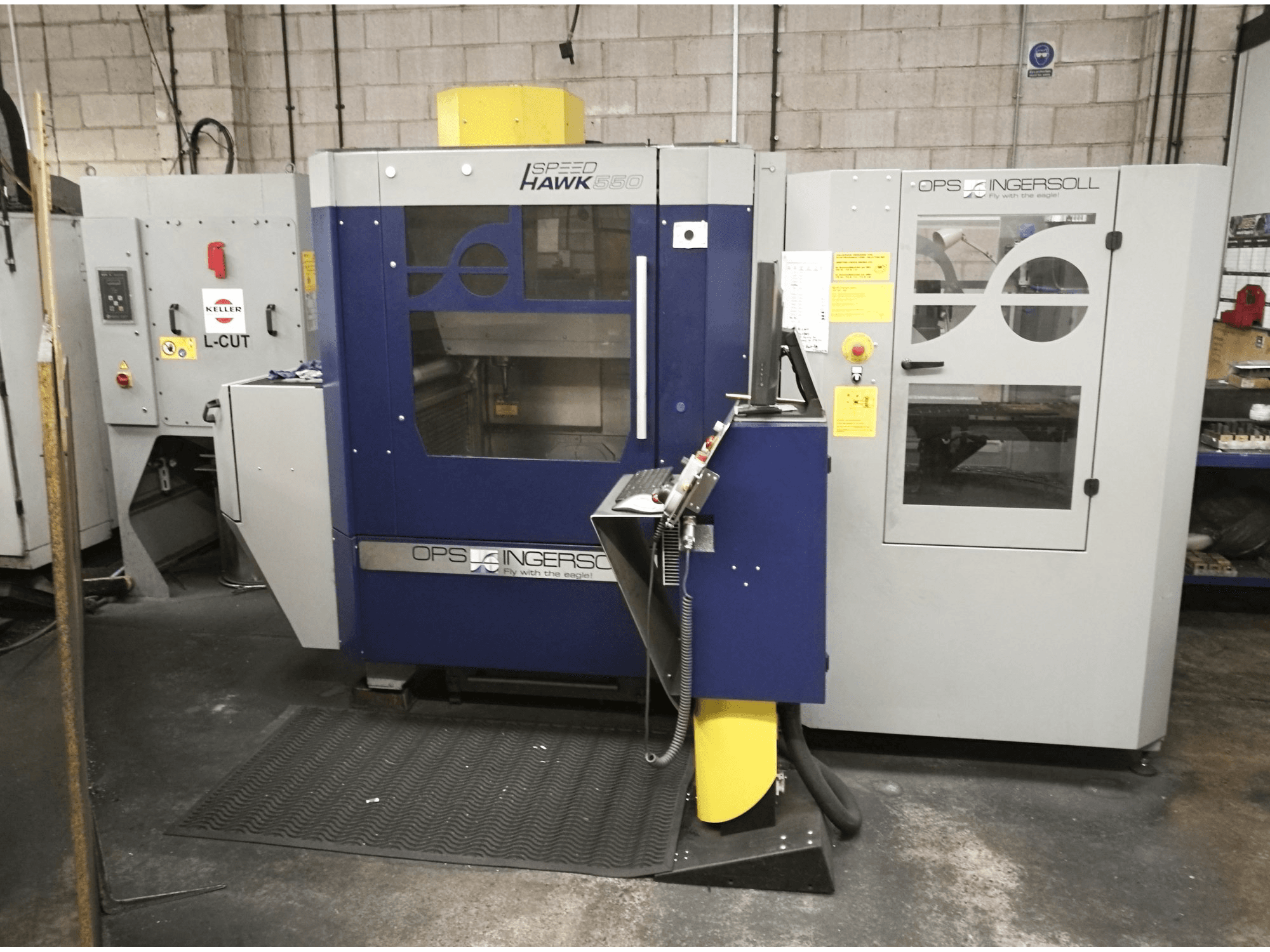 A OPS-INGERSOLL Speed Hawk 550 gép elölnézete