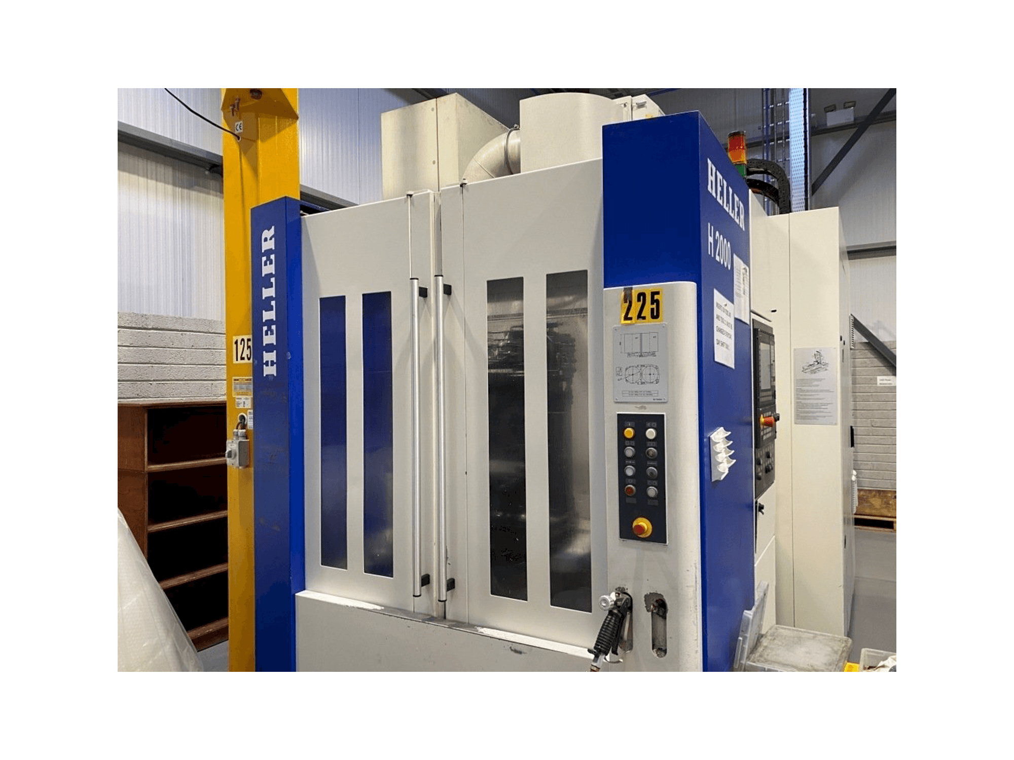 A HELLER H 2000 gép elölnézete