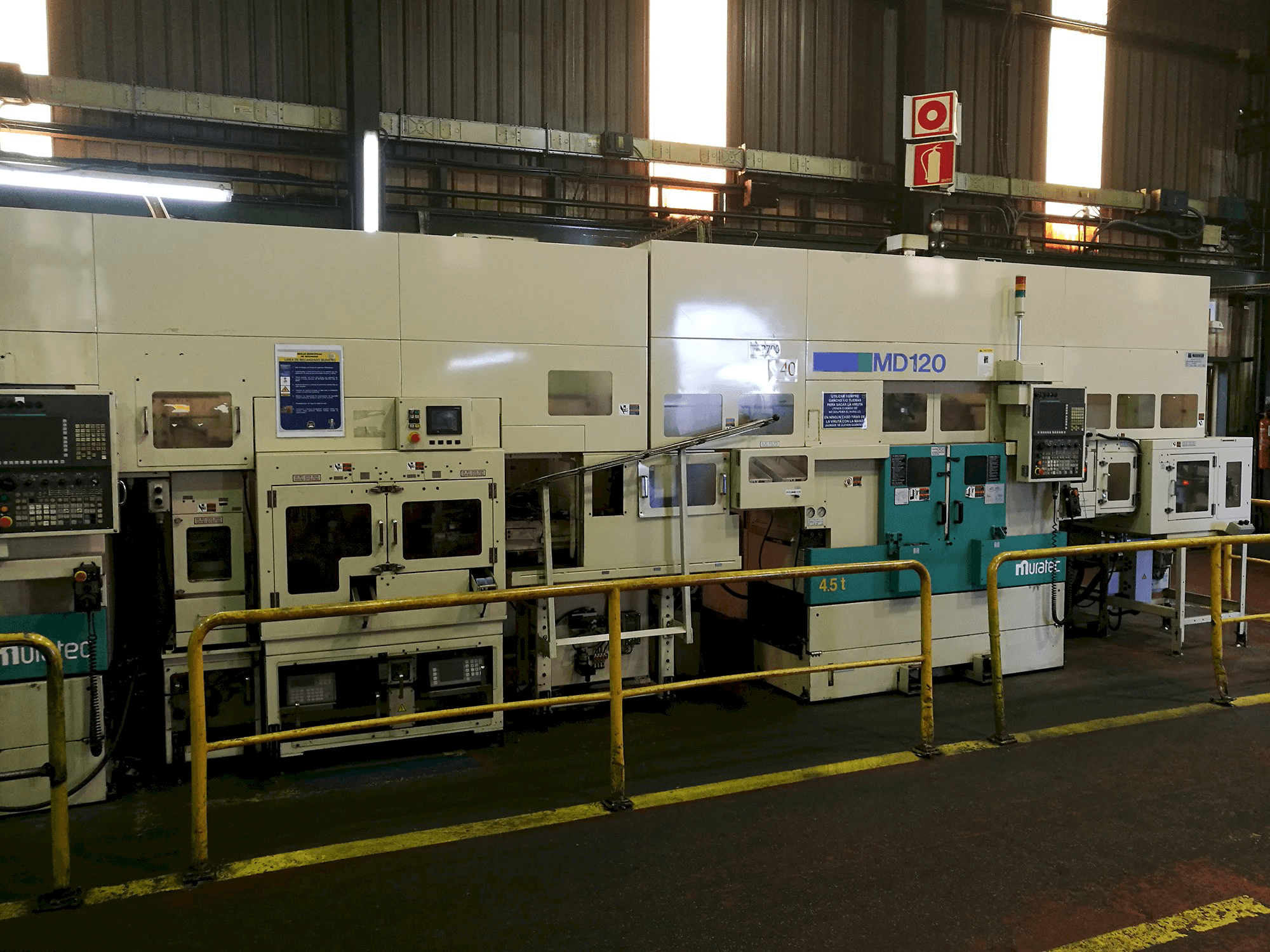 A MURATA Muratec MD 120 gép elölnézete
