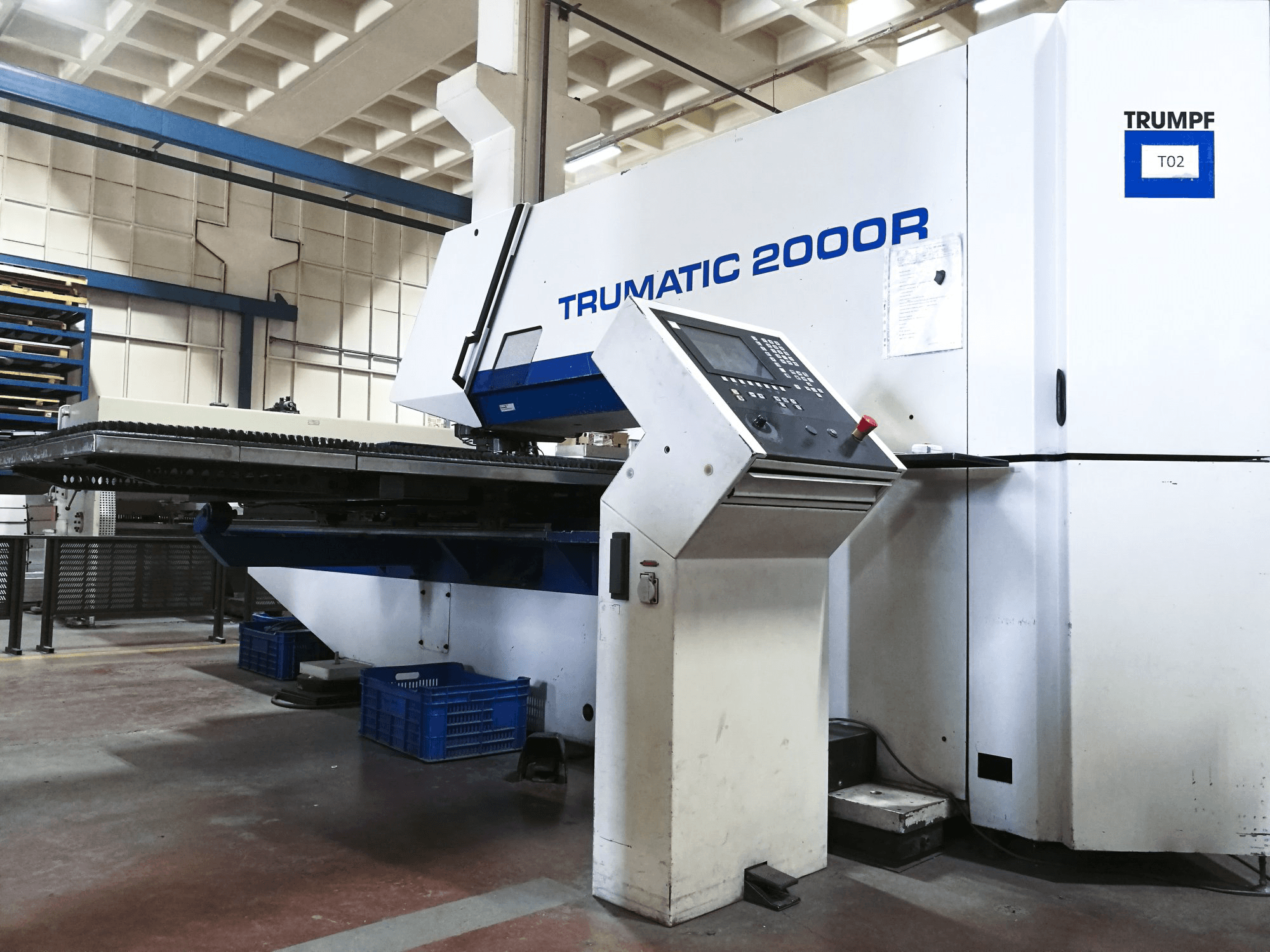A Trumpf Trumatic 2000 R gép jobb nézete