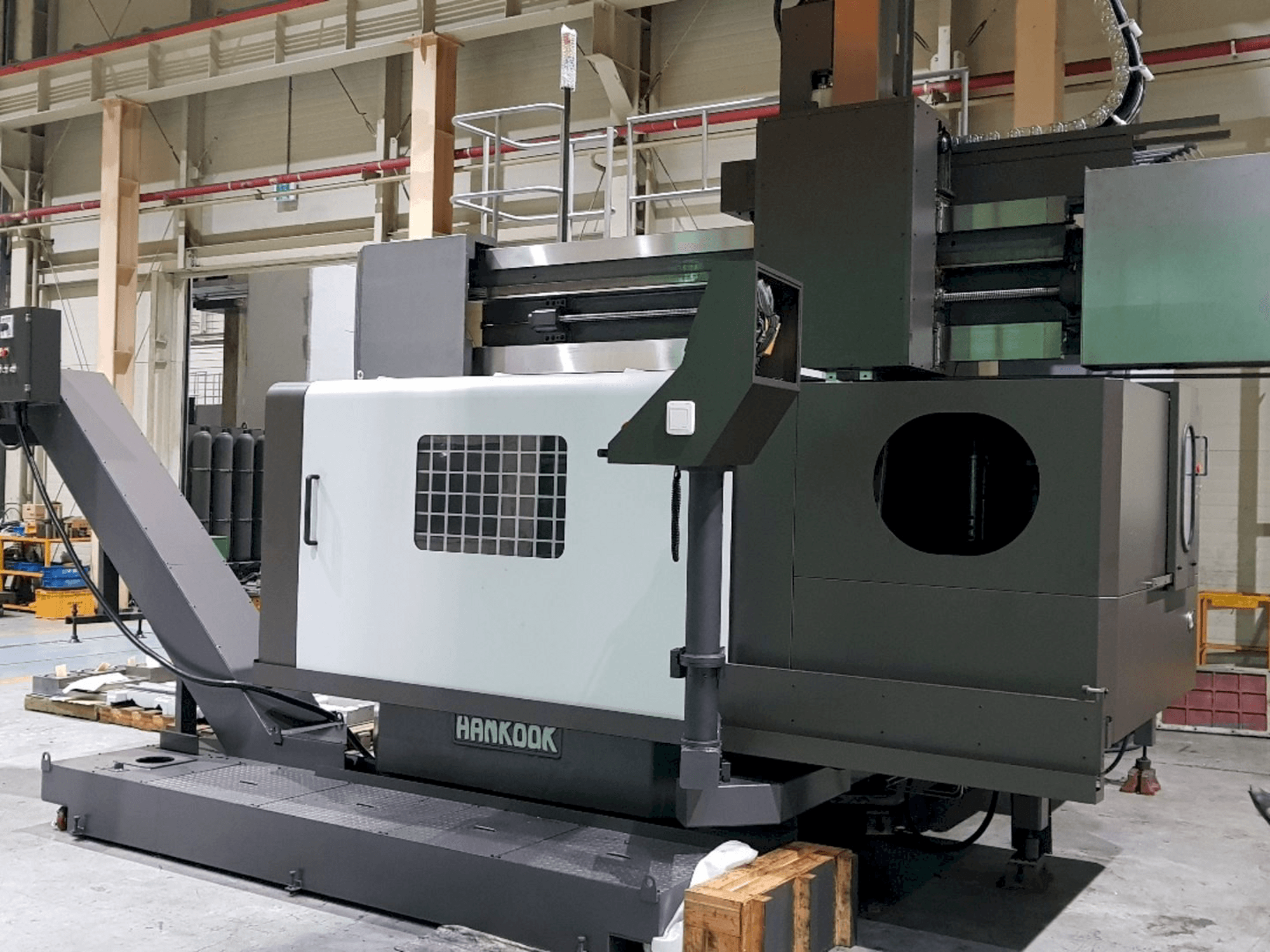 A HANKOOK VTB-160 gép elölnézete