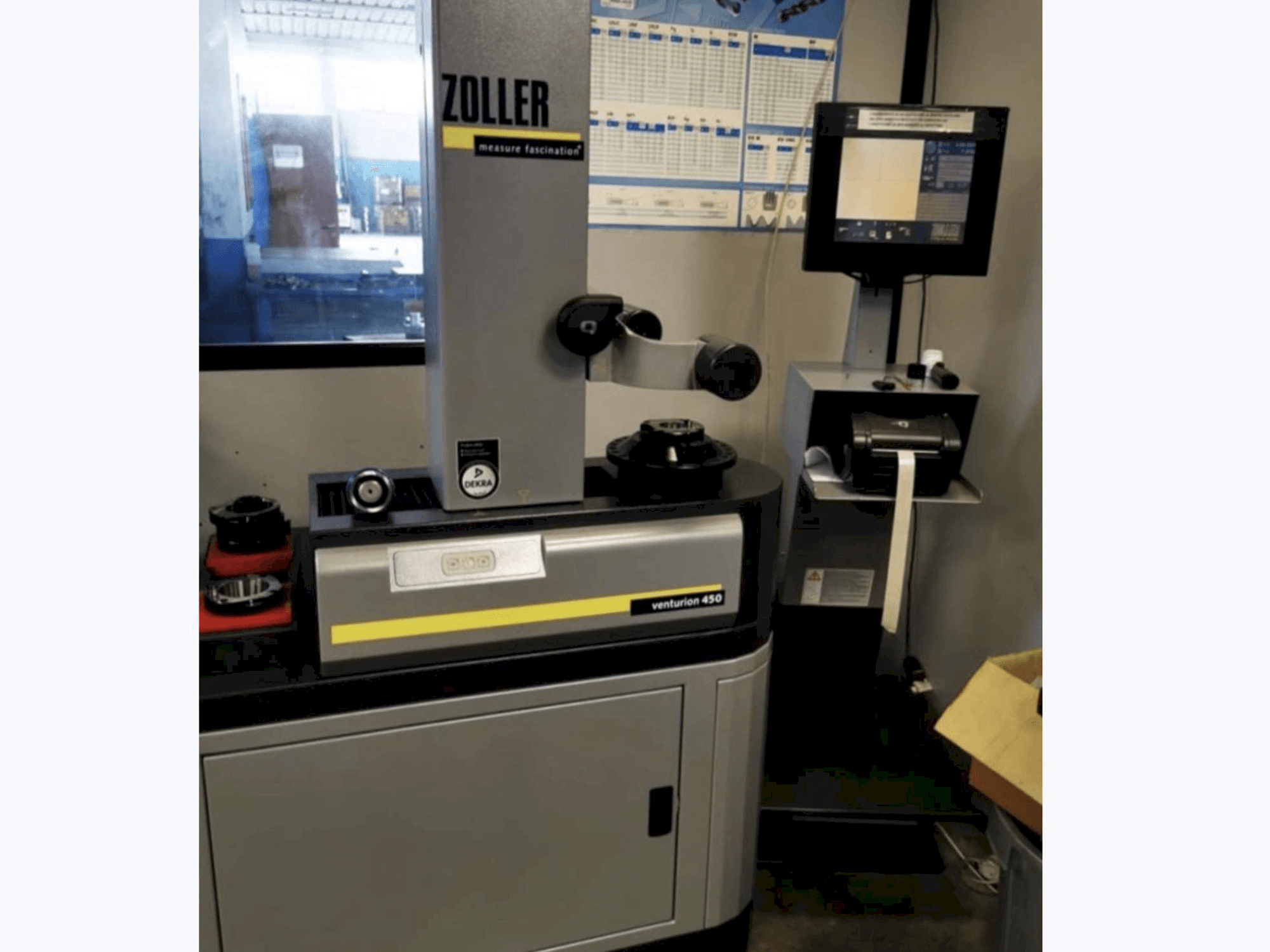 A Zoller Venturion 450 gép elölnézete