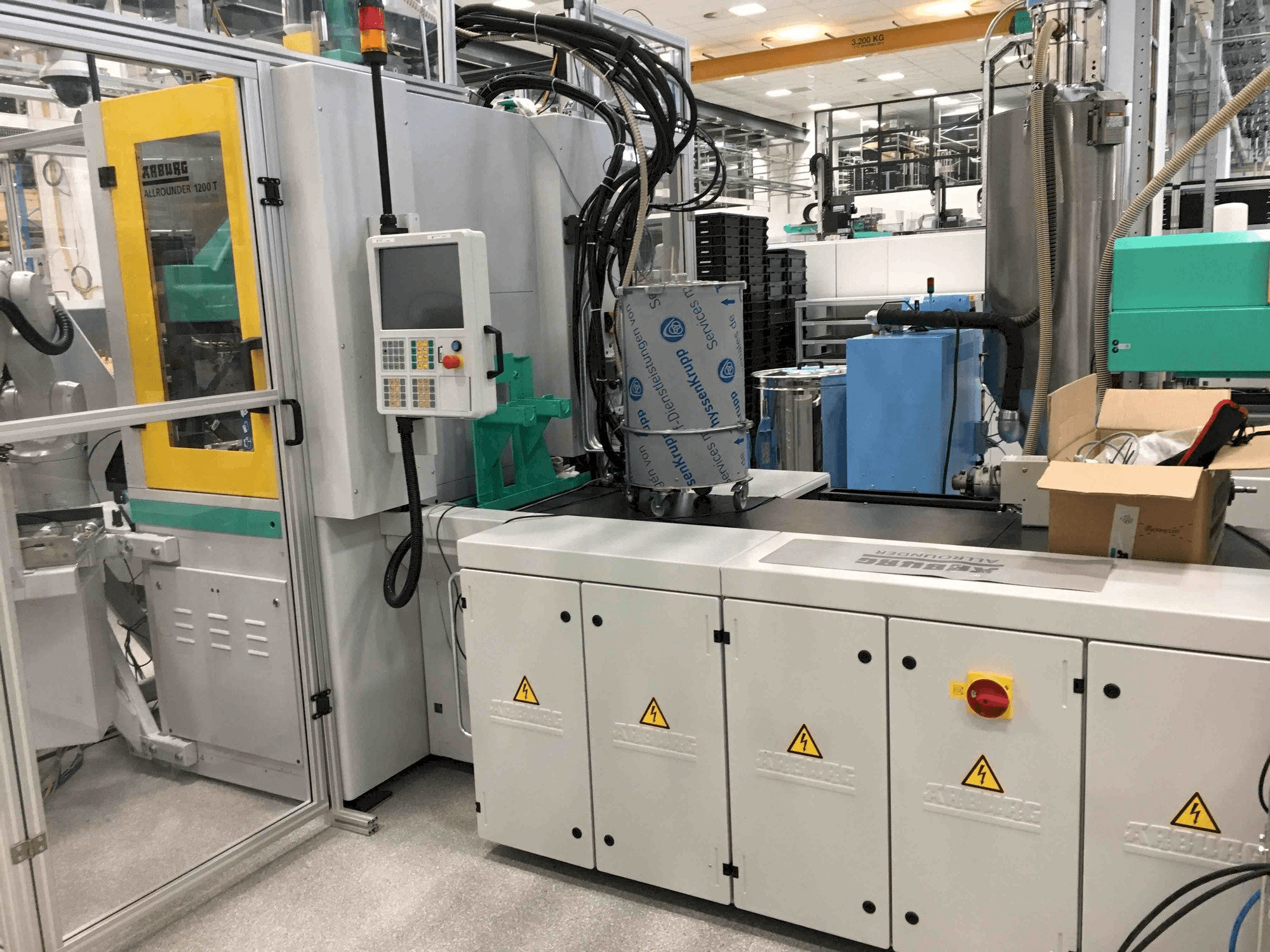 A Arburg ALLROUNDER 1200 T 800 - 70 (2017) gép elölnézete