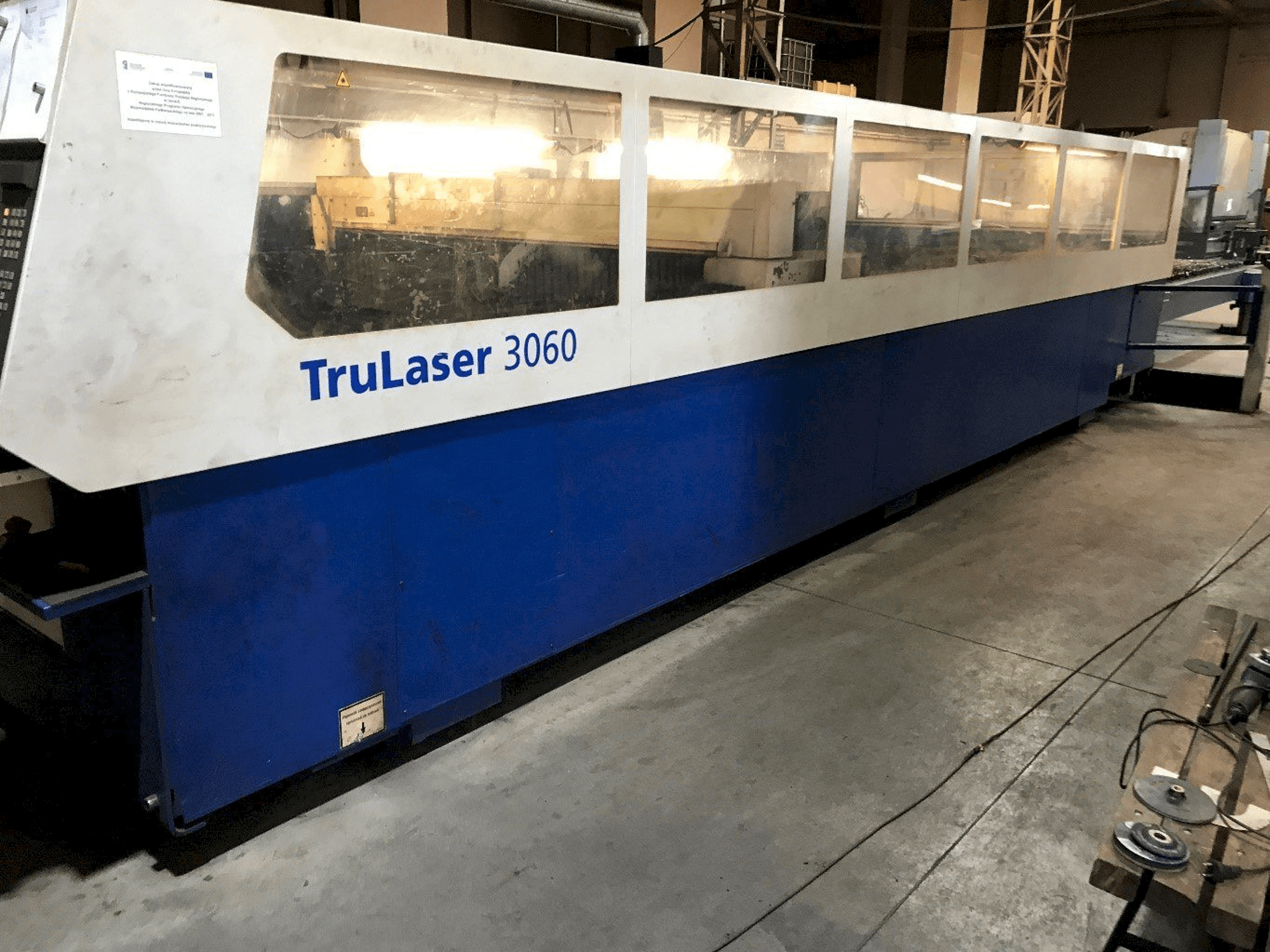 A Trumpf Trulaser 3060 gép elölnézete