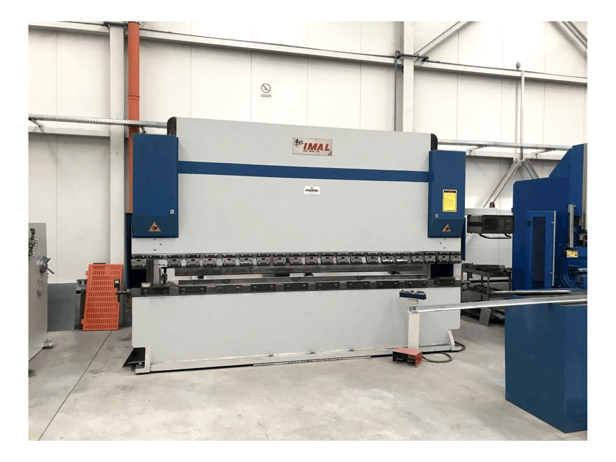 A I.MA.L. E3A gép elölnézete